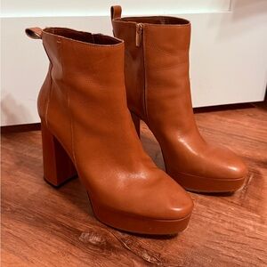 SAM EDELMAN AZRA PLATFORM ANKLE BOOTIES 10 COGNAC